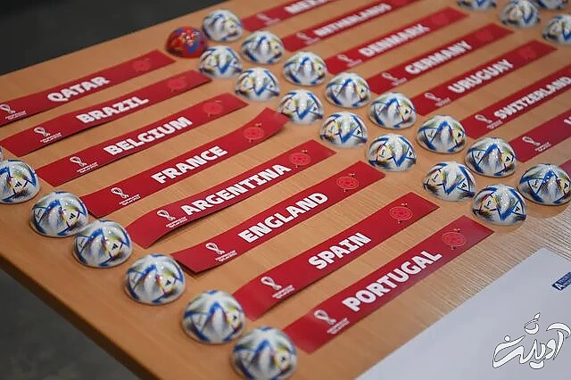 قرعهکشی جامجهانی و واکنشها/ حضور دایی و مهدوی کیا در مراسم/ پخش زنده مراسم از شبکه سه